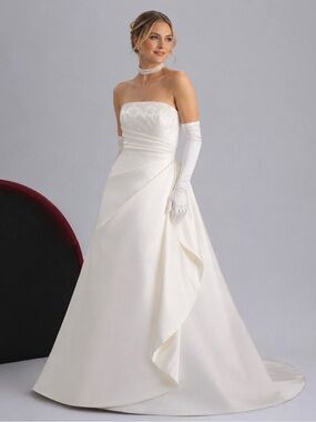 DaVinci Strapless Ivory Satin A-Line Gown